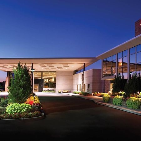 Indianapolis Marriott East Hotel Bagian luar foto