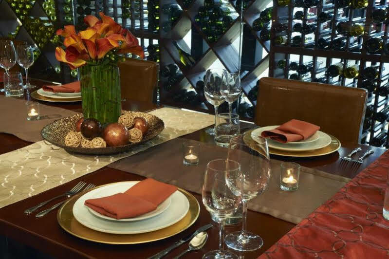 Indianapolis Marriott East Hotel Bagian luar foto